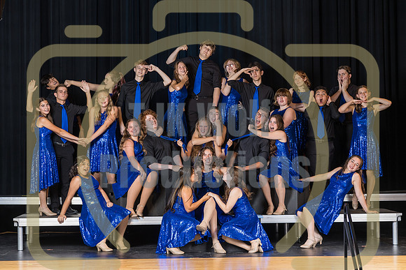LM Show Choir Groups-8