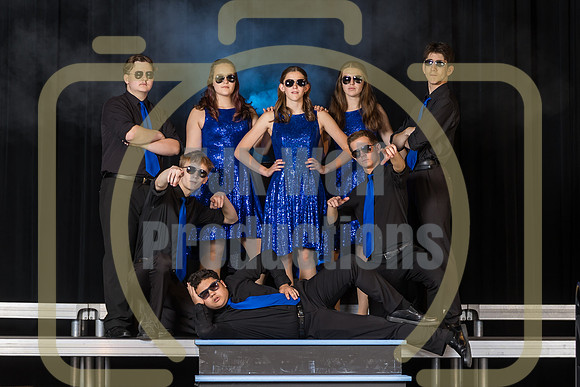 LM Show Choir Groups-14