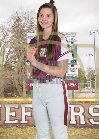 Aidyn Messmann #8