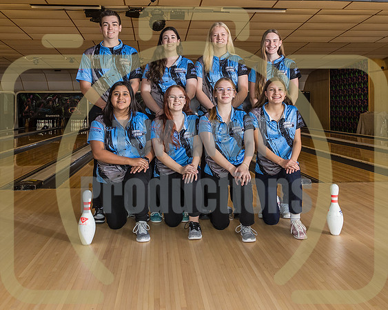 8x10 Girls Team