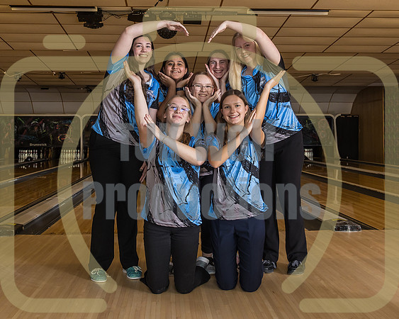 Girls Team Heart