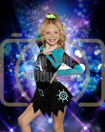 Lainey Laursen-3_2