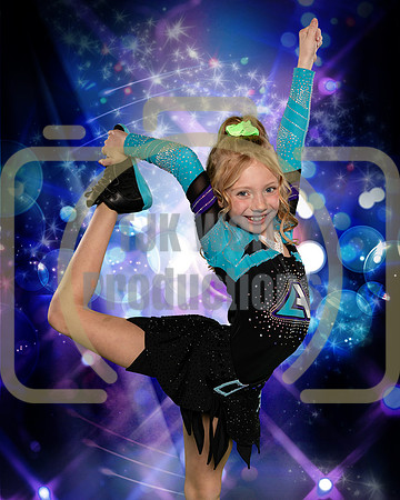 Lainey Laursen-4_2