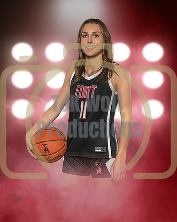 Claire Kucken_(2)_2